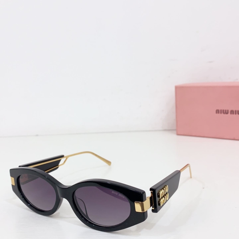 MIU MIU